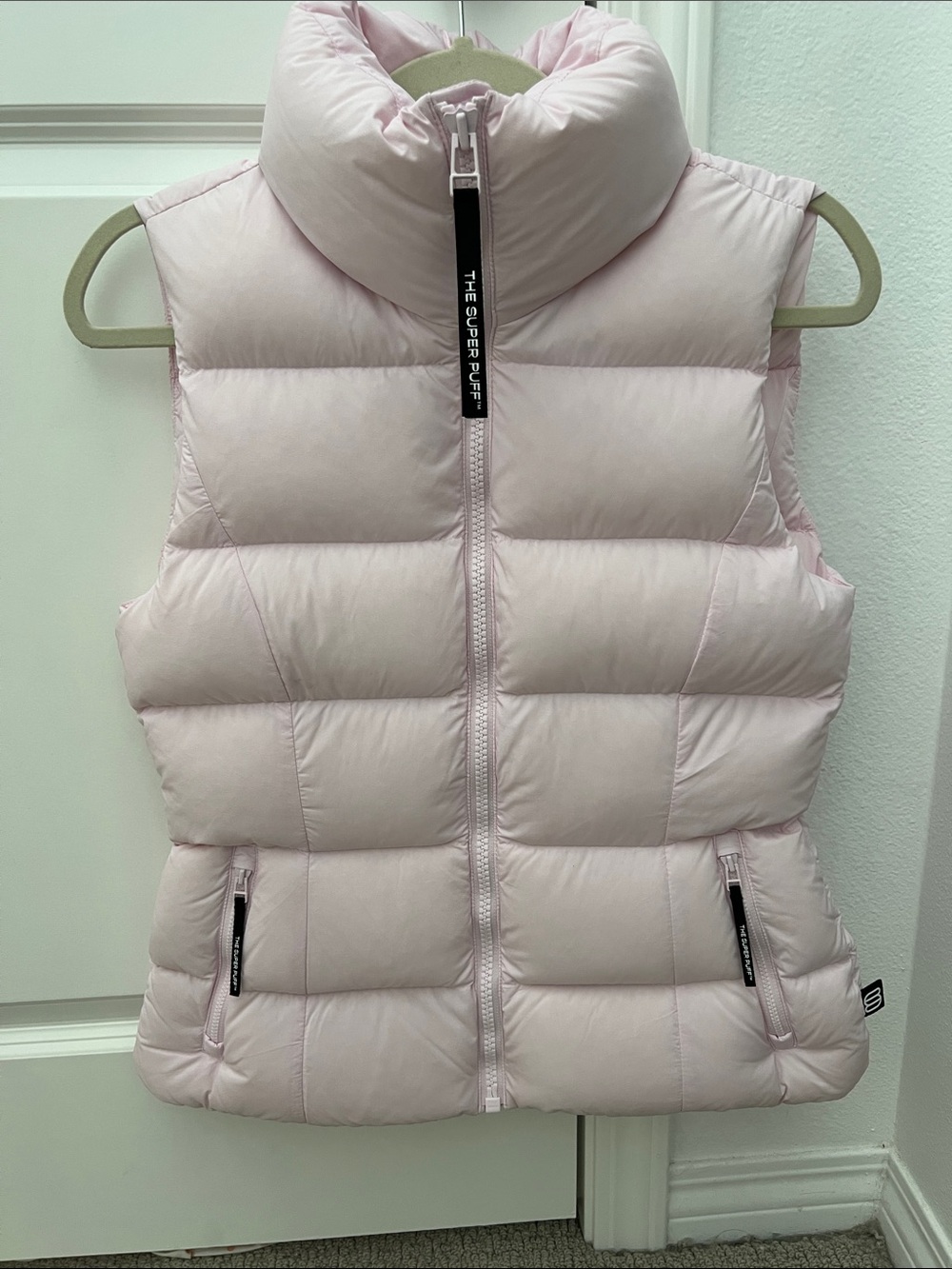 Aritzia Pale Pink Quilted Puffer Vest